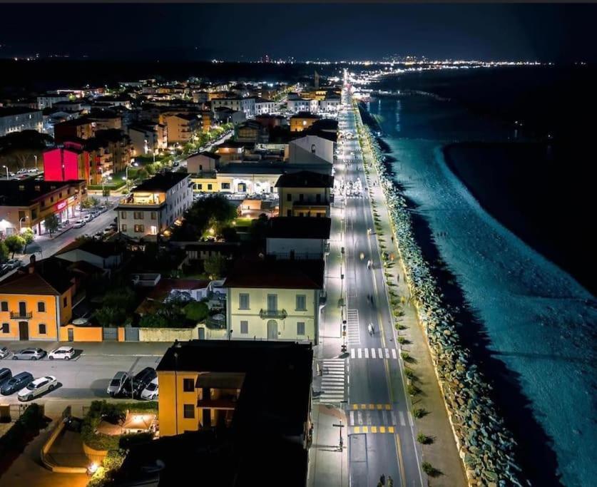 Villino La Perla Azzurra- Marina Di Pisa Villa Dış mekan fotoğraf